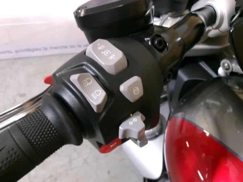 TRIUMPH Rocket III 2500 R