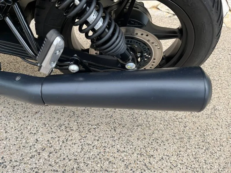 MOTO-GUZZI V7 850 Stone Corsa