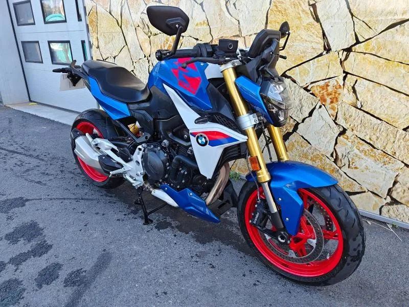 BMW F 900 R 2025