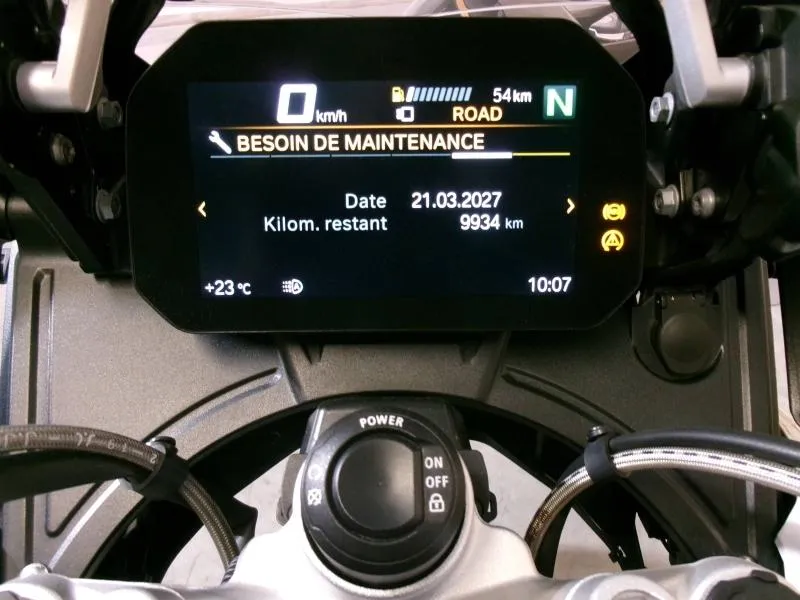 BMW R 1250 GS HP AKRAPOVIC + 3 PACKS + SHIFTER PRO