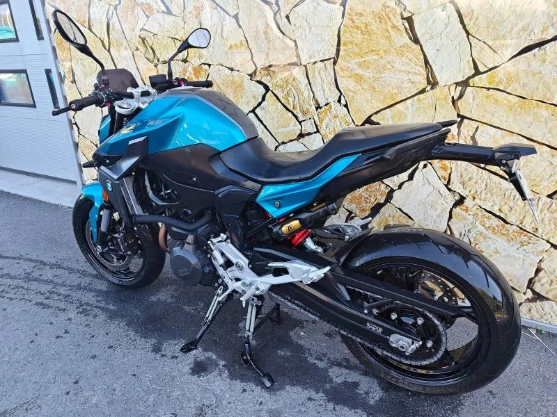 BMW F 900 R 2025