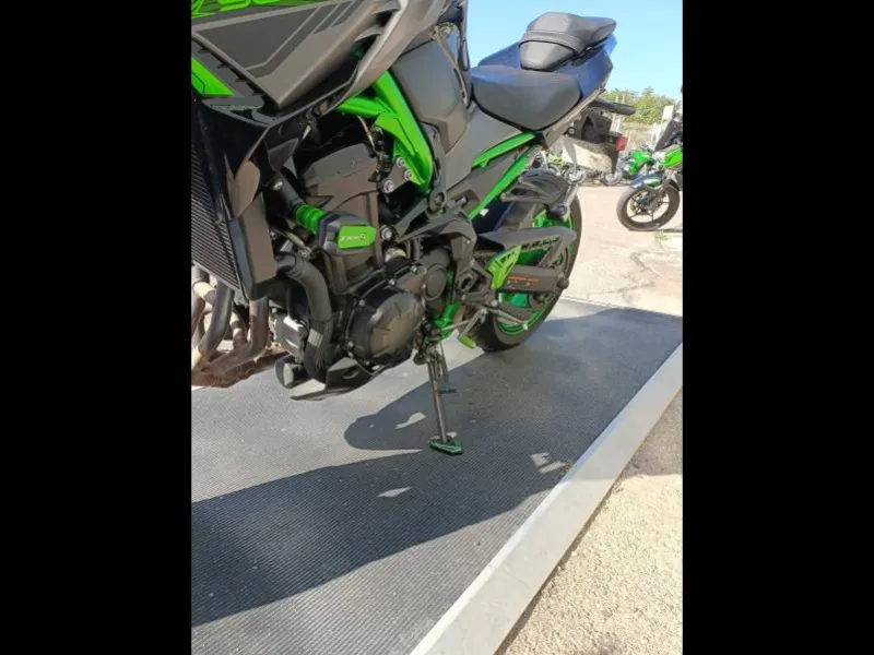 KAWASAKI Z 900 70kw Noir 2024