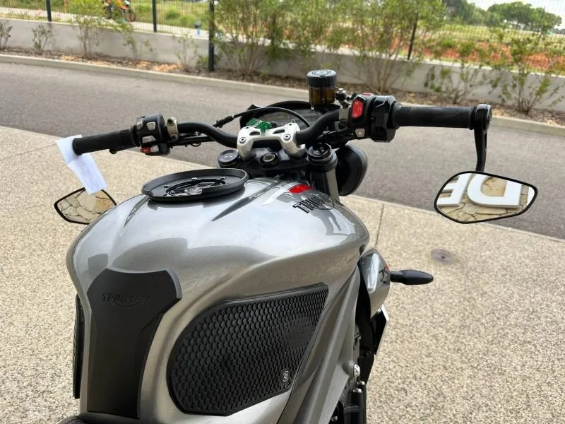 TRIUMPH 765 RS 2022