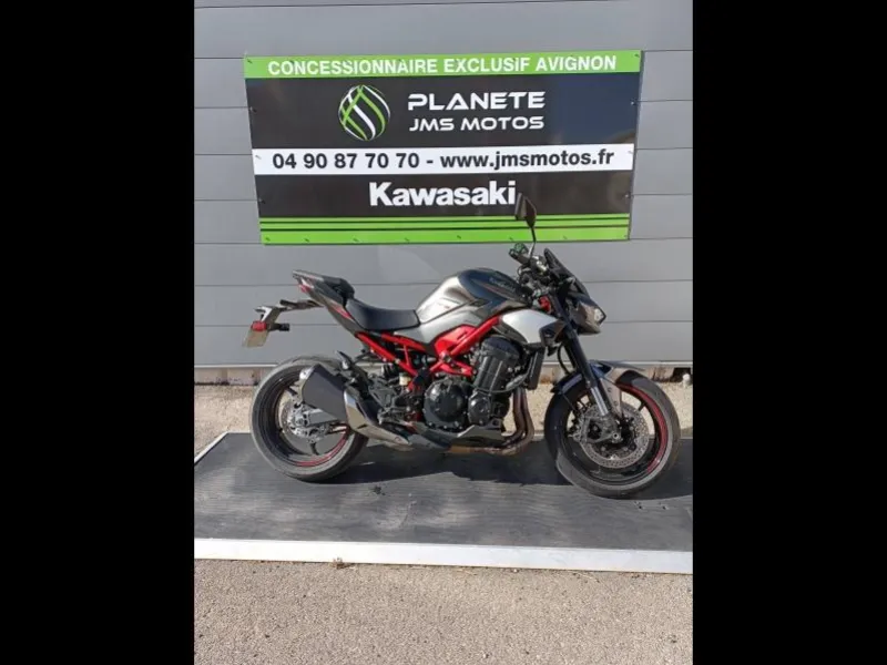 KAWASAKI Z 900  125 CH 1ER MAIN BULLE POIGNET CHAUFFANTE  Z900