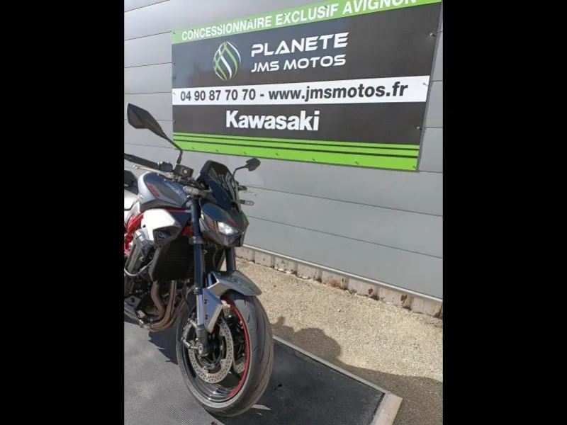 KAWASAKI Z 900  125 CH 1ER MAIN BULLE POIGNET CHAUFFANTE  Z900