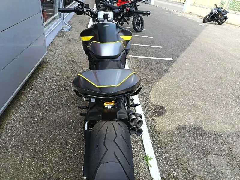 DUCATI Diavel 1158 V4