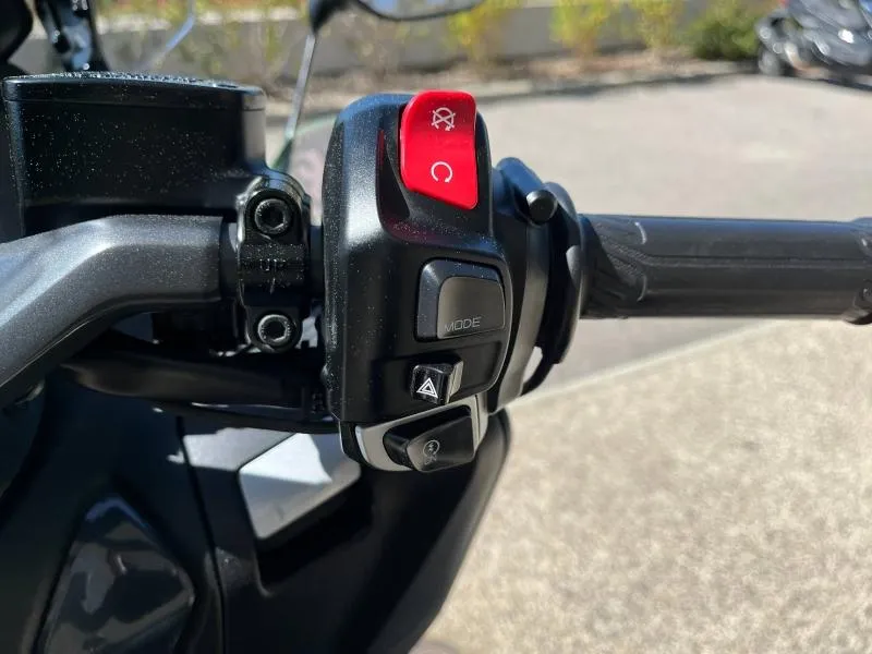 YAMAHA XP TMAX 562+ option top case