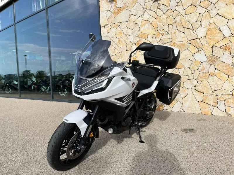 HONDA 1100 DCT