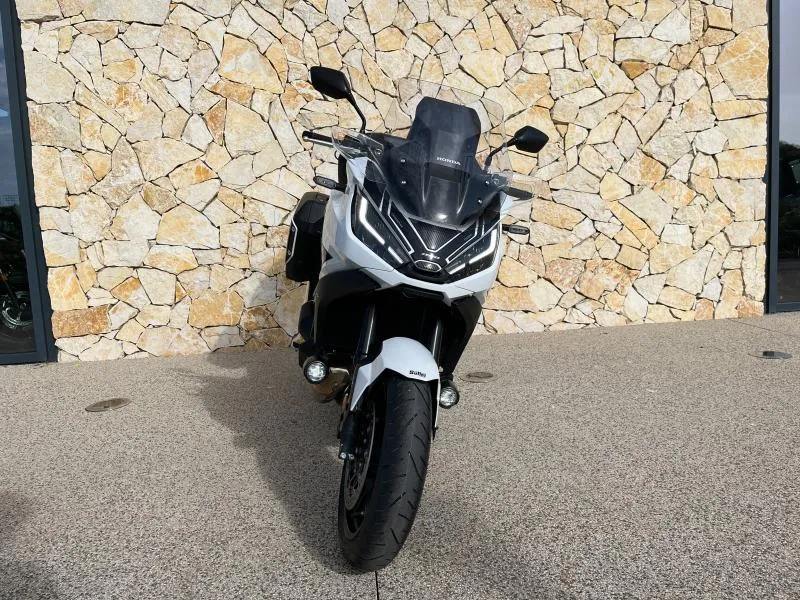 HONDA 1100 DCT