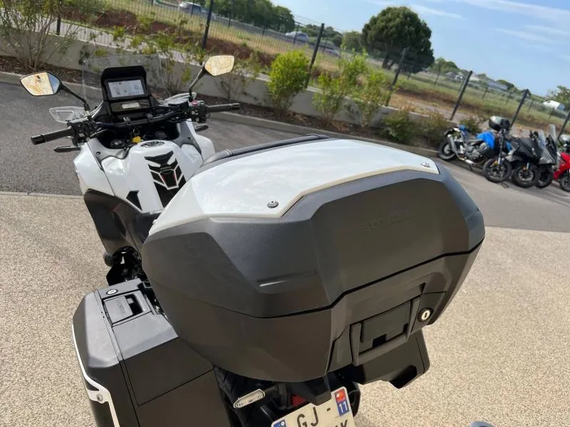 HONDA 1100 DCT