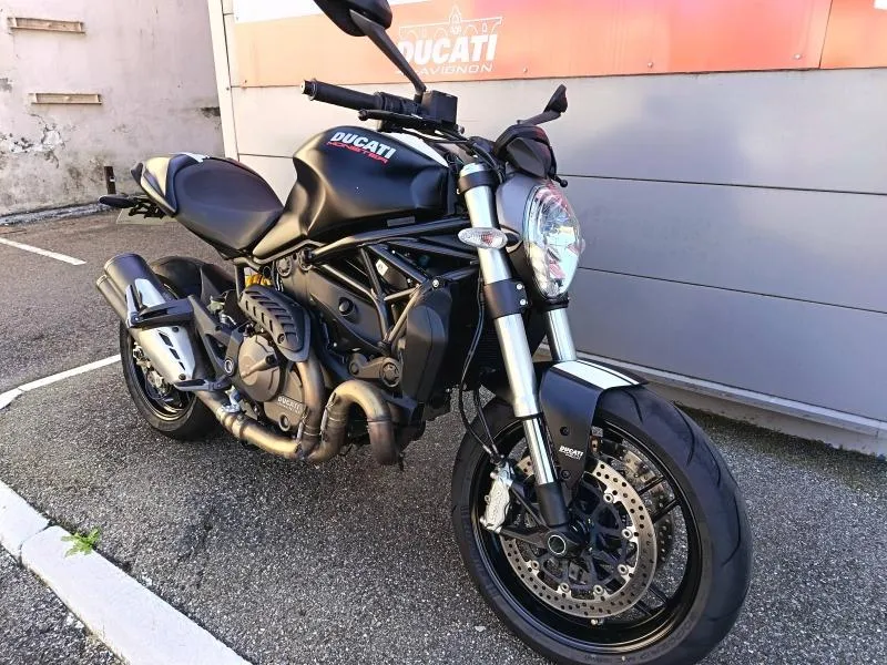 DUCATI Monster 821 Dark ABS