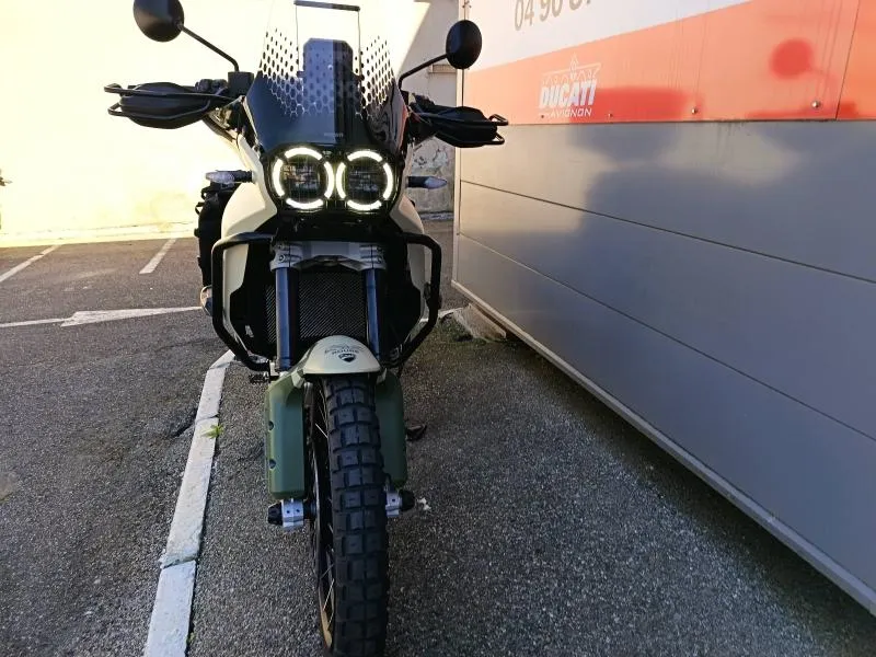 DUCATI DesertX 937