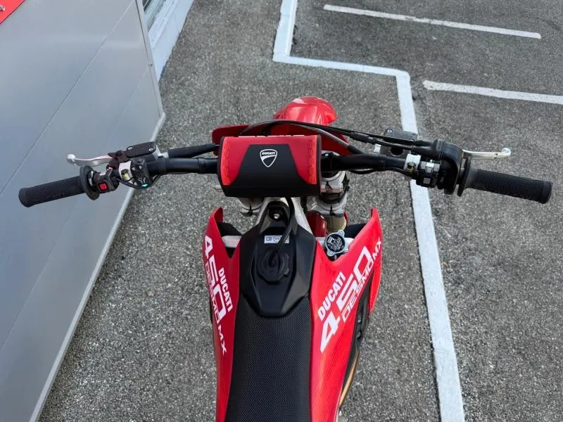 DUCATI Desmo450 MX