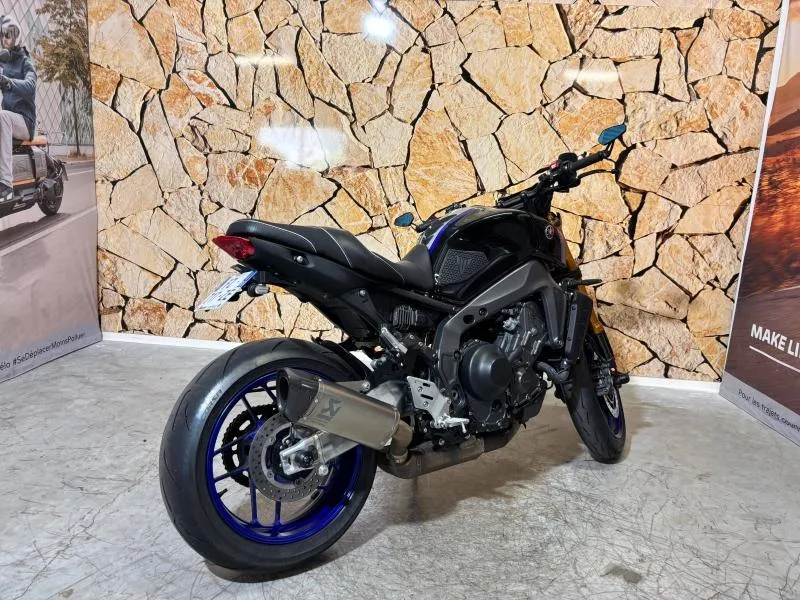 YAMAHA MT-09 900 SP