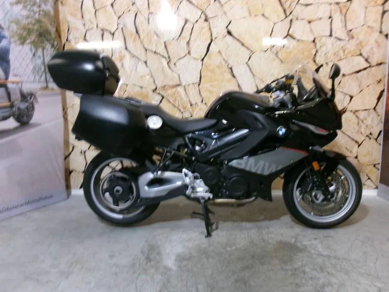 BMW F 800 GT