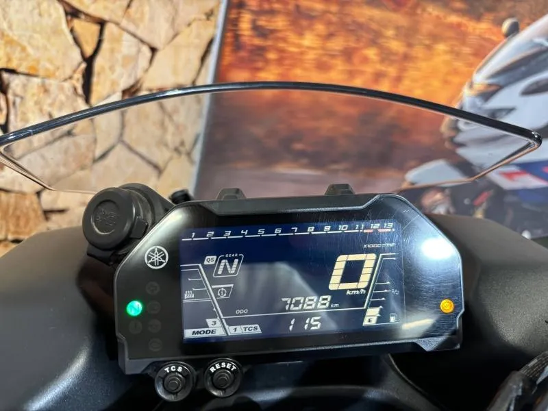 YAMAHA Niken 900 2018