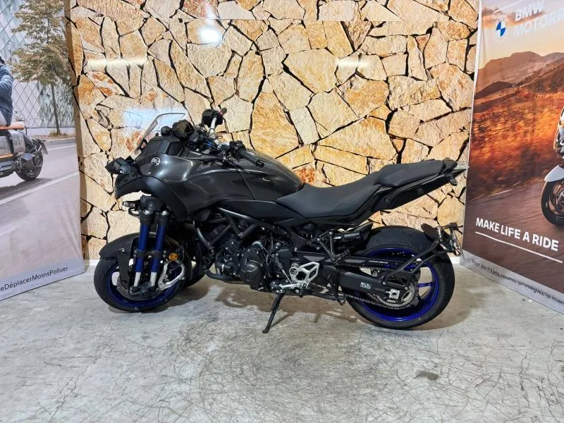 YAMAHA Niken 900 2018