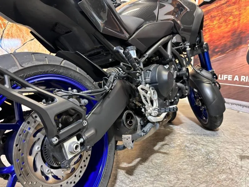 YAMAHA Niken 900 2018