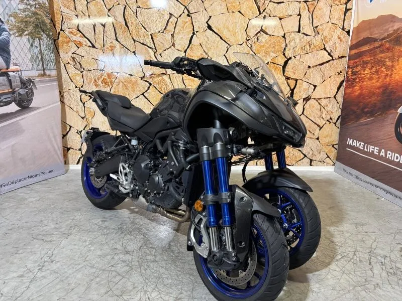 YAMAHA Niken 900 2018