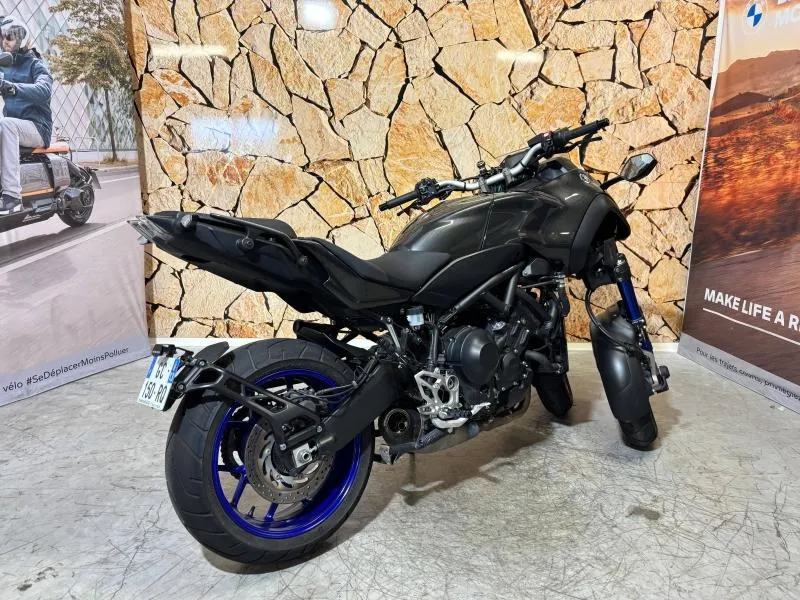 YAMAHA Niken 900 2018