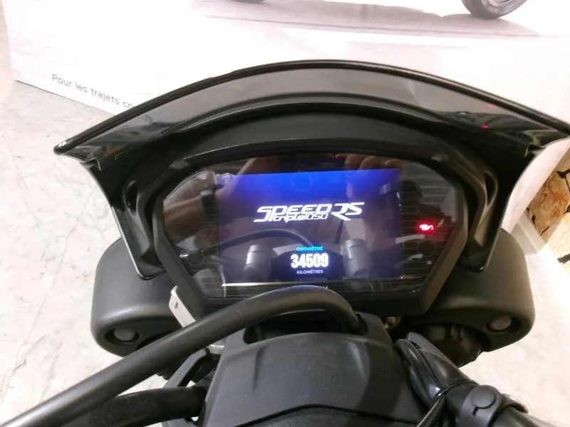 TRIUMPH Speed Triple 1050 RS