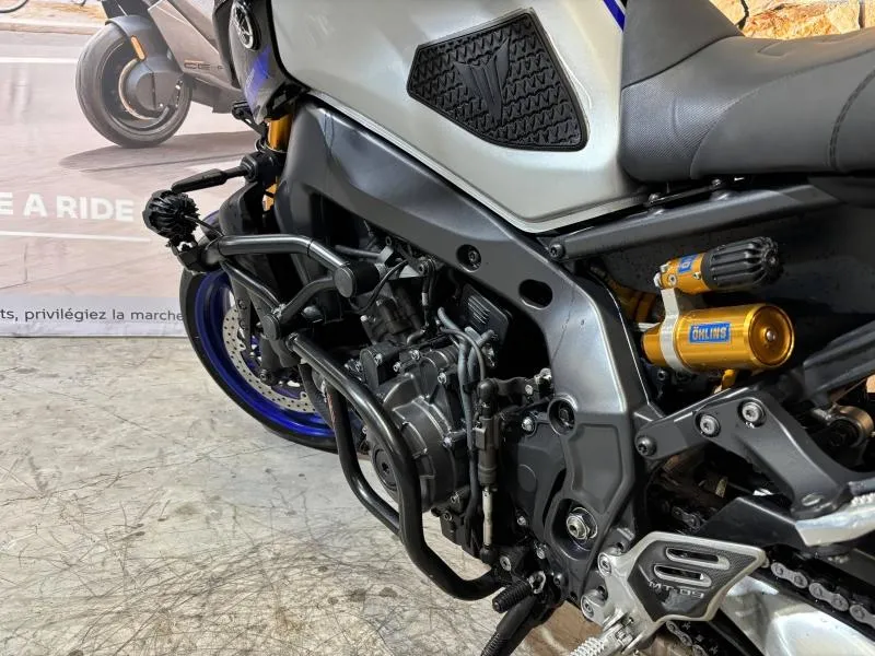 YAMAHA MT-09 900 SP 2022
