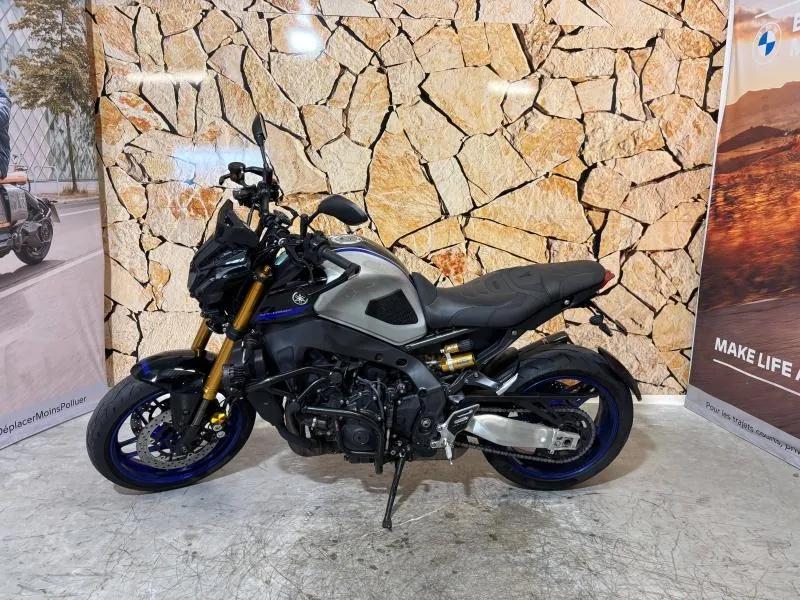 YAMAHA MT-09 900 SP 2022
