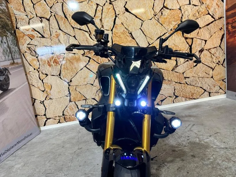 YAMAHA MT-09 900 SP 2022