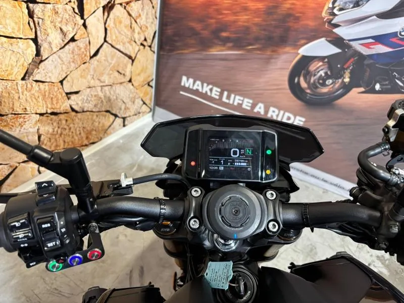 YAMAHA MT-09 900 SP 2022