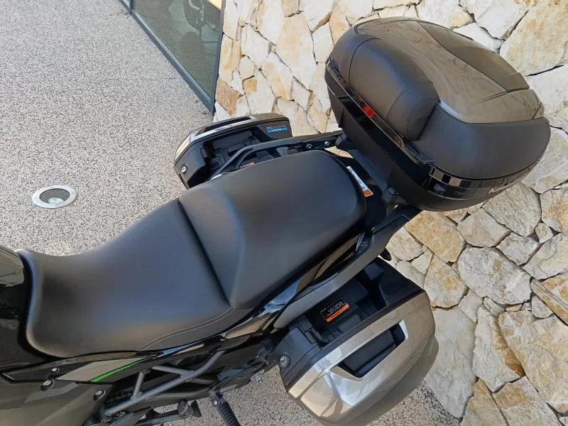 KAWASAKI 1100 SE 2025 GRAND TOURER