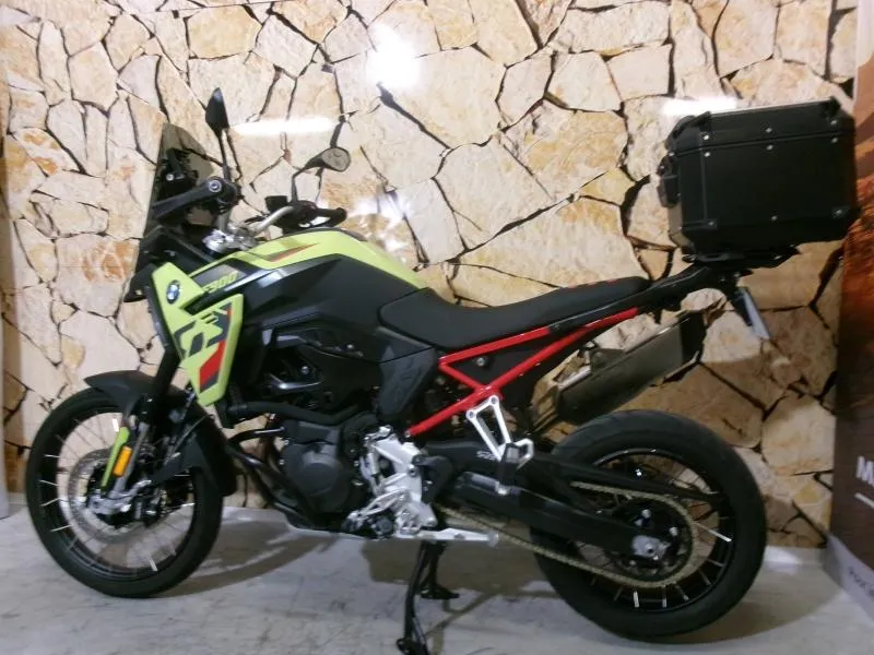 BMW F 900 GS