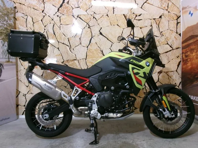 BMW F 900 GS