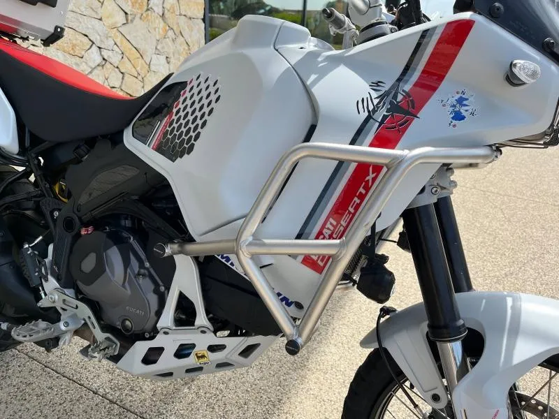 DUCATI 937 avec option