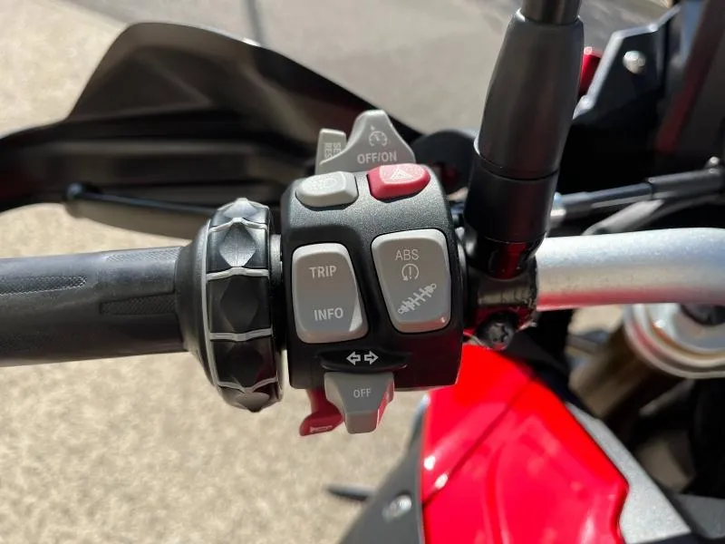 BMW 1000 XR full options