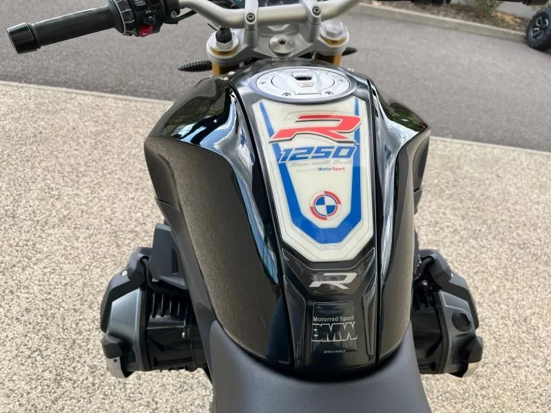 BMW 1250 R full pack + options