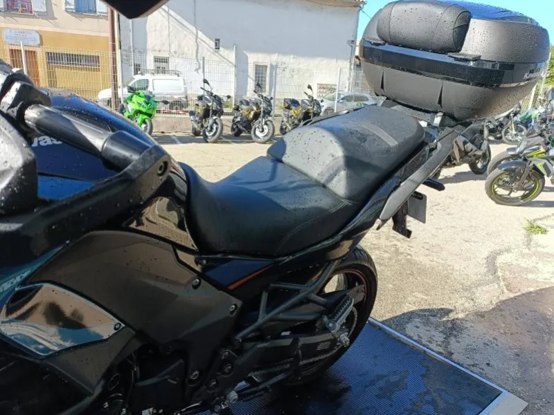 KAWASAKI 1100 SE 2026 + KIT TOP CASE 1ER MAIN