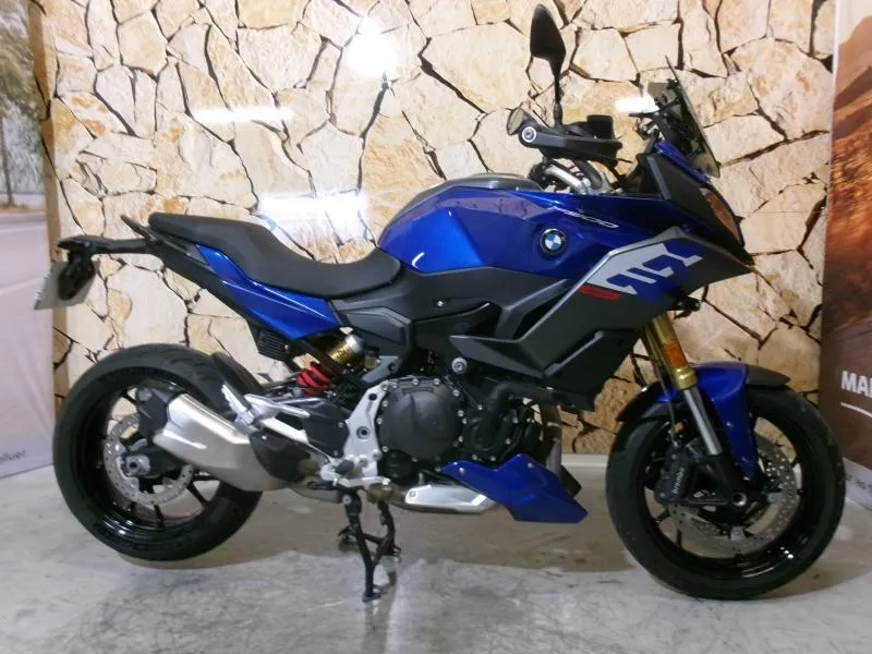 BMW F 900 XR