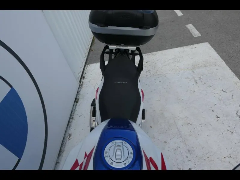 BMW 900 R A2 Style Sport Pack Actif + Confort + Top Case