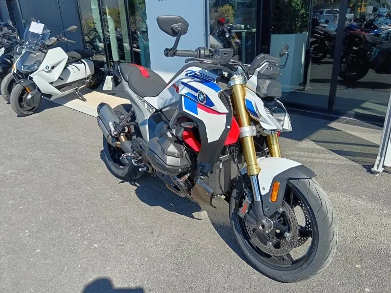 BMW R 1300 R