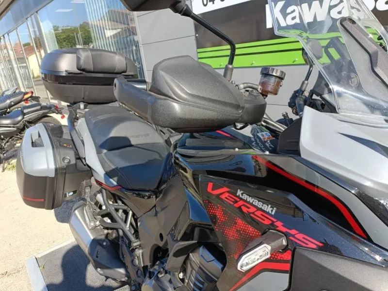 KAWASAKI 1000 S GRAND TOURER