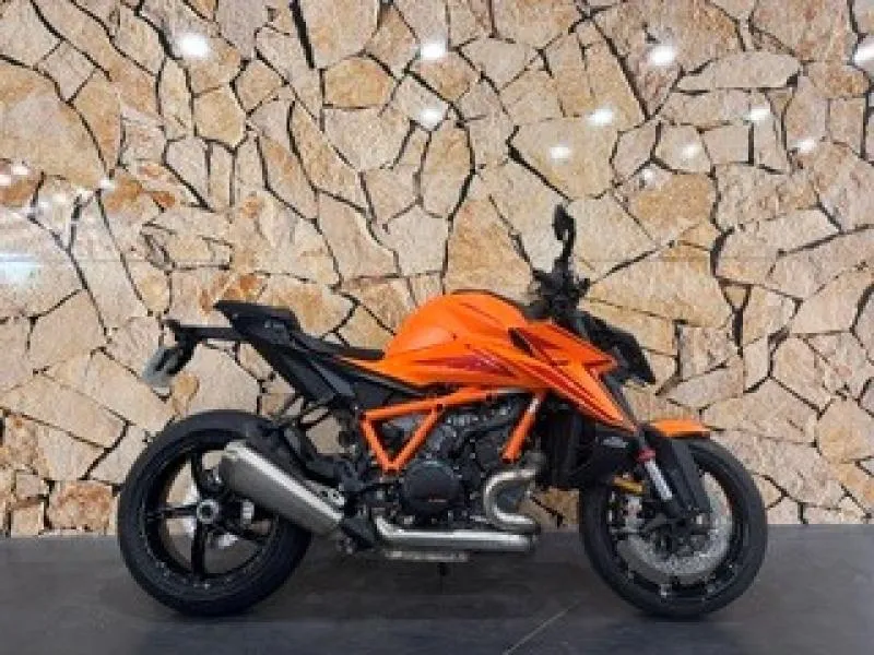 KTM BIKE 1390 SUPER DUKE R