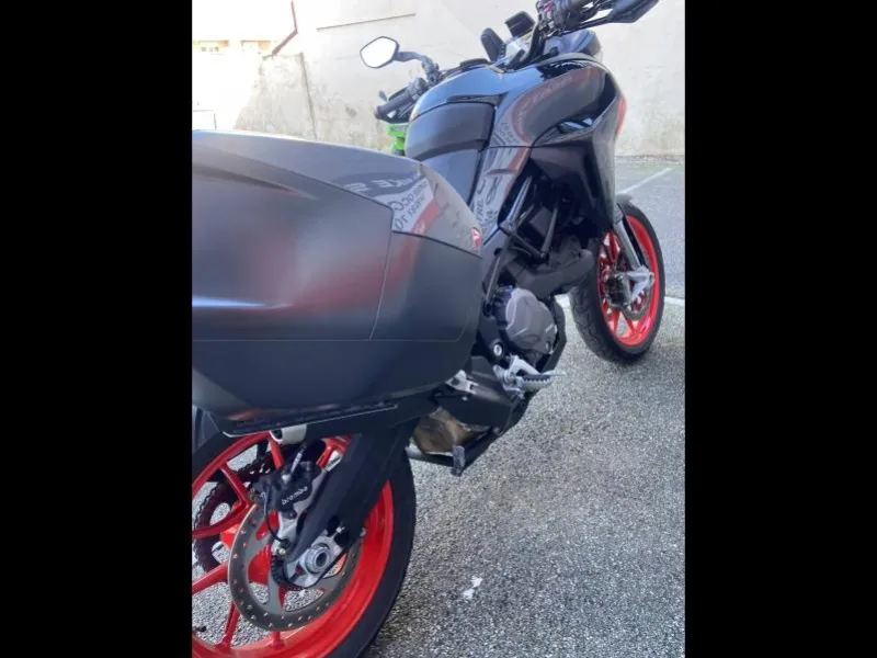 DUCATI Multistrada V2 S 937