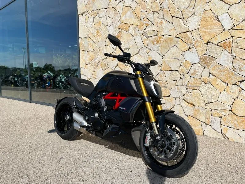 DUCATI 1260 S