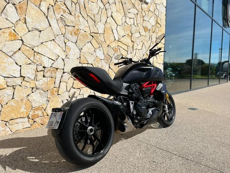 DUCATI 1260 S
