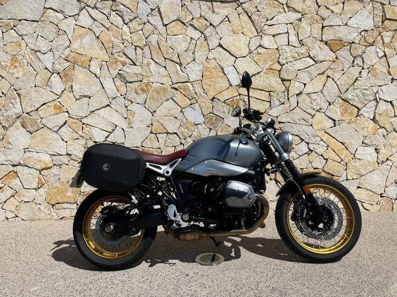 BMW 1200 NineT Scrambler + options