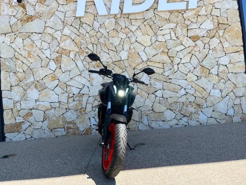 YAMAHA MT-07 700 35KW A2 AKRAPOVIC