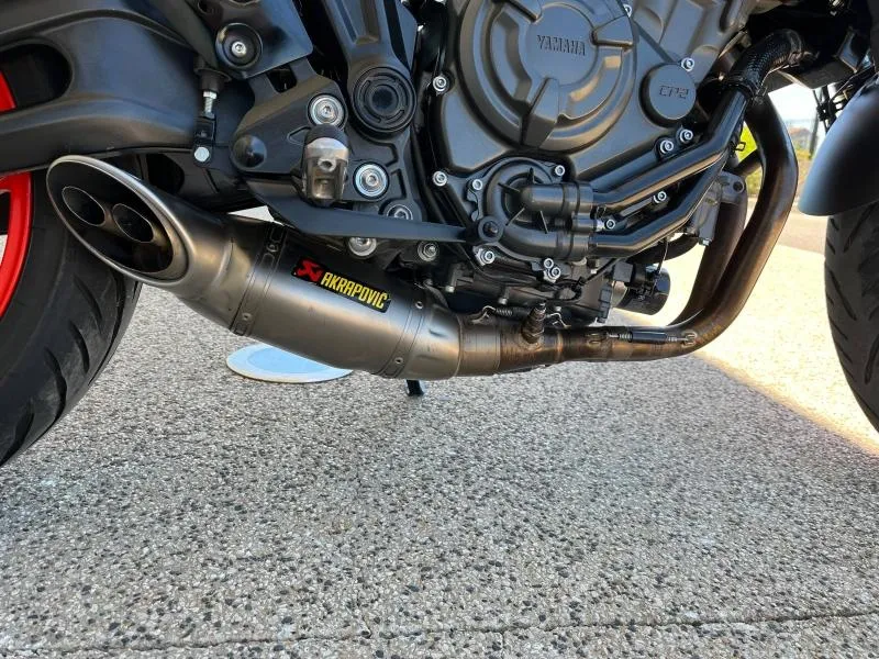 YAMAHA MT-07 700 35KW A2 AKRAPOVIC