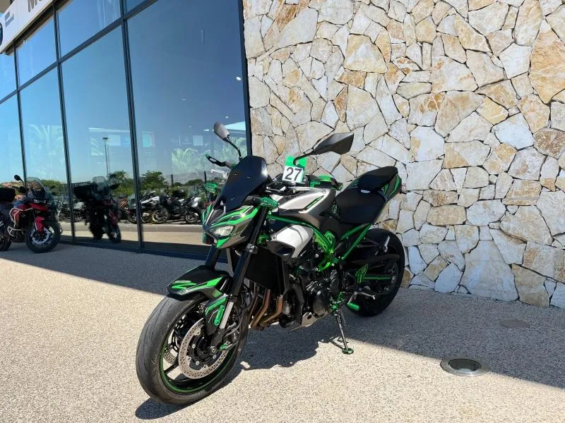 KAWASAKI 900 2025 125cv voir d'options