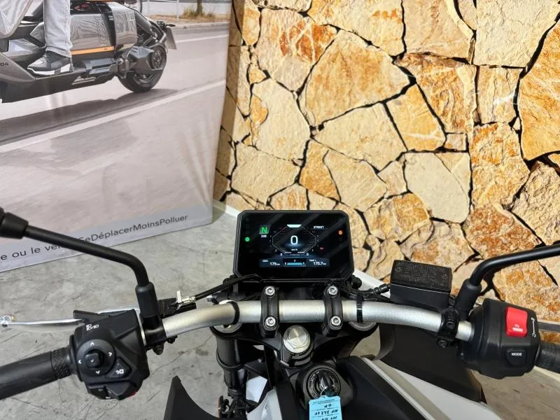 YAMAHA MT-07 700 35KW 2025