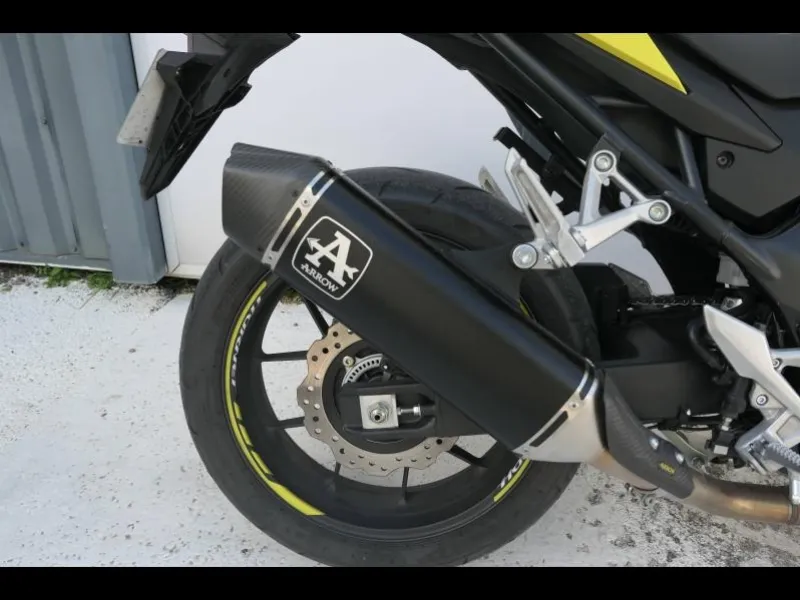 HONDA 750 Hornet A2 + Options